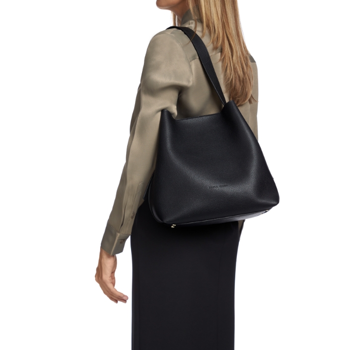 ЧАНТА ЗА ЖЕНИ РАМО РИАНА BOTTALATO ЧЕРНО