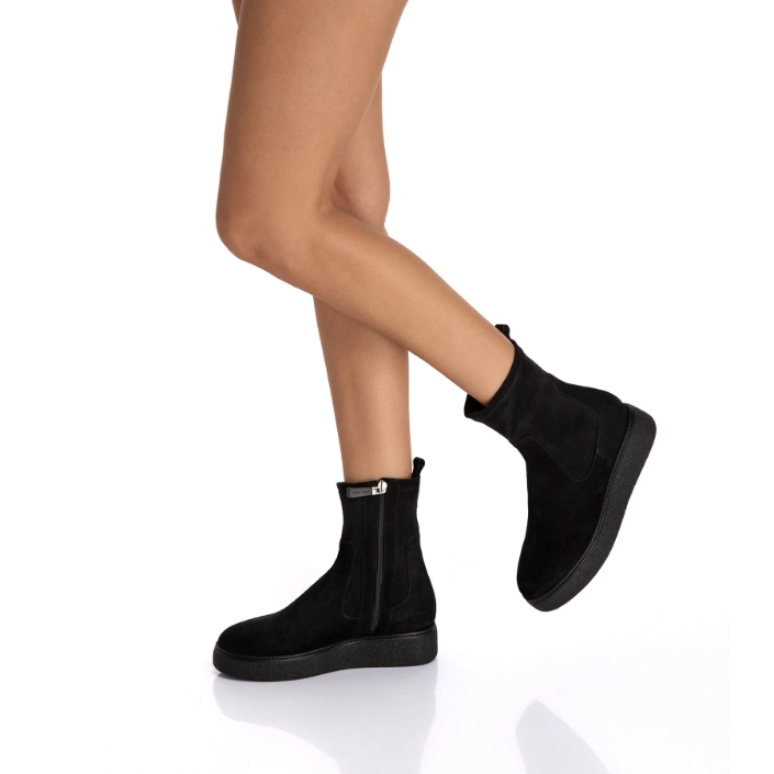 4732 Camoscio Negru