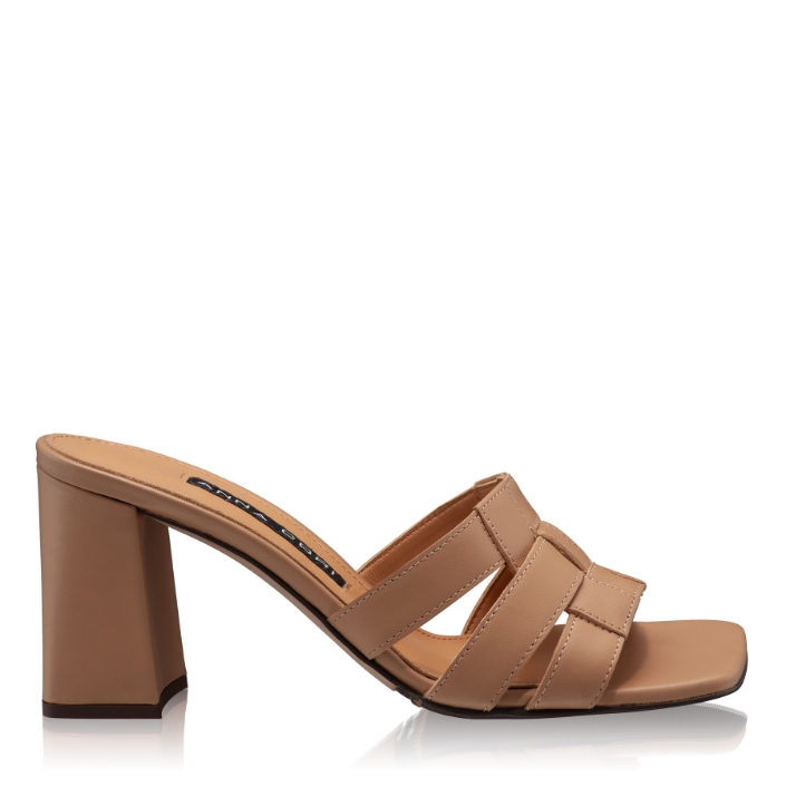 Picture of Women Leather Mules 8012 Vitello Cappuccino
