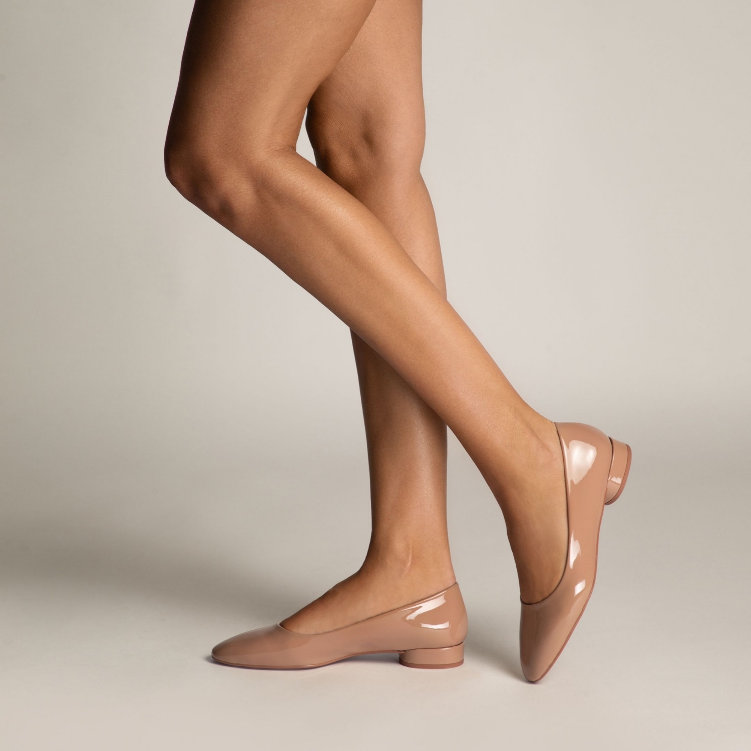 Picture of 8047 Lac Nude