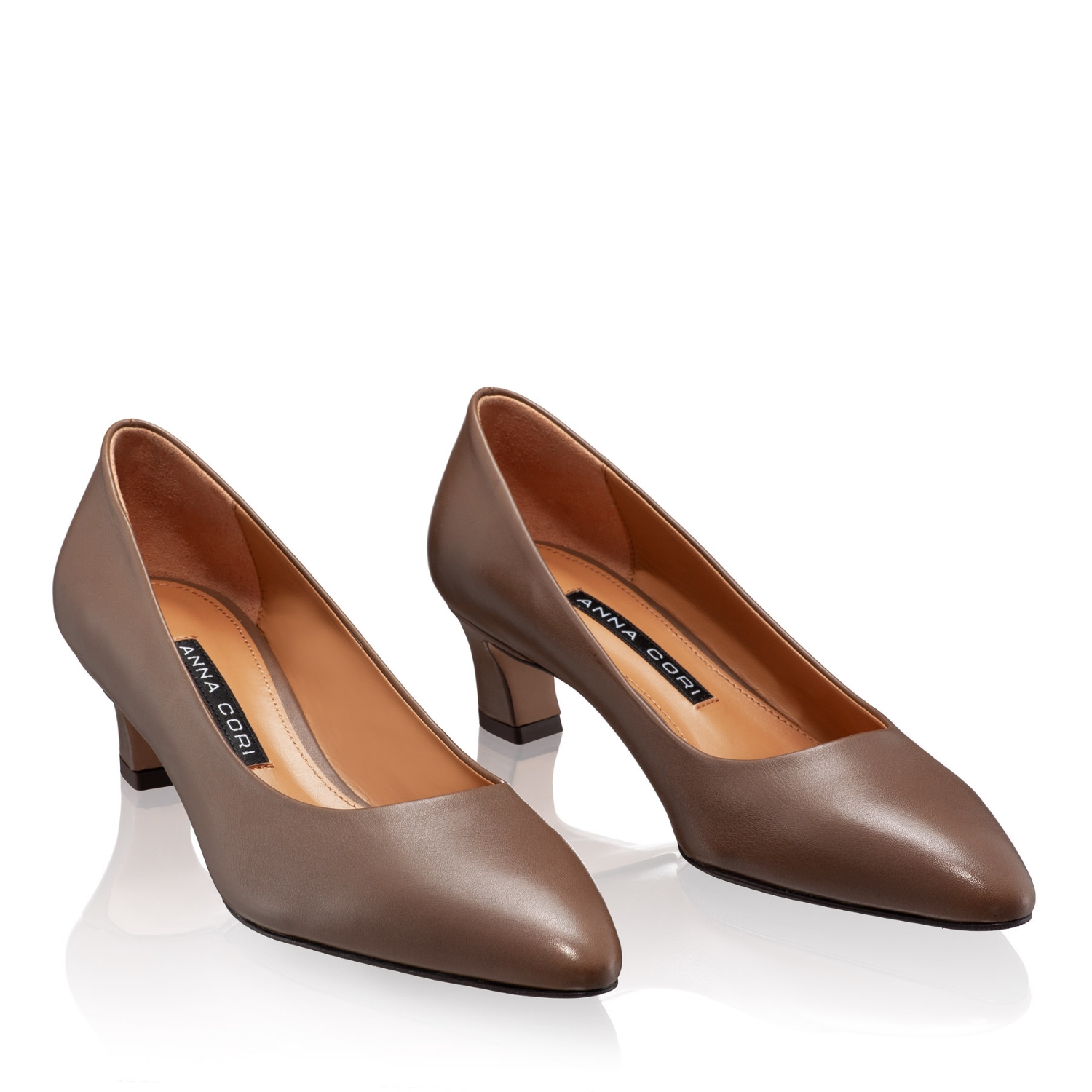 Picture of Mid-heel Pointed Toe Pumps 8218 Vitello Palude