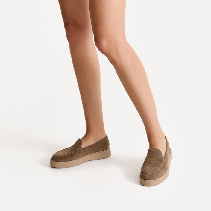 Women Casual Shoes 8018 Crosta Taupe