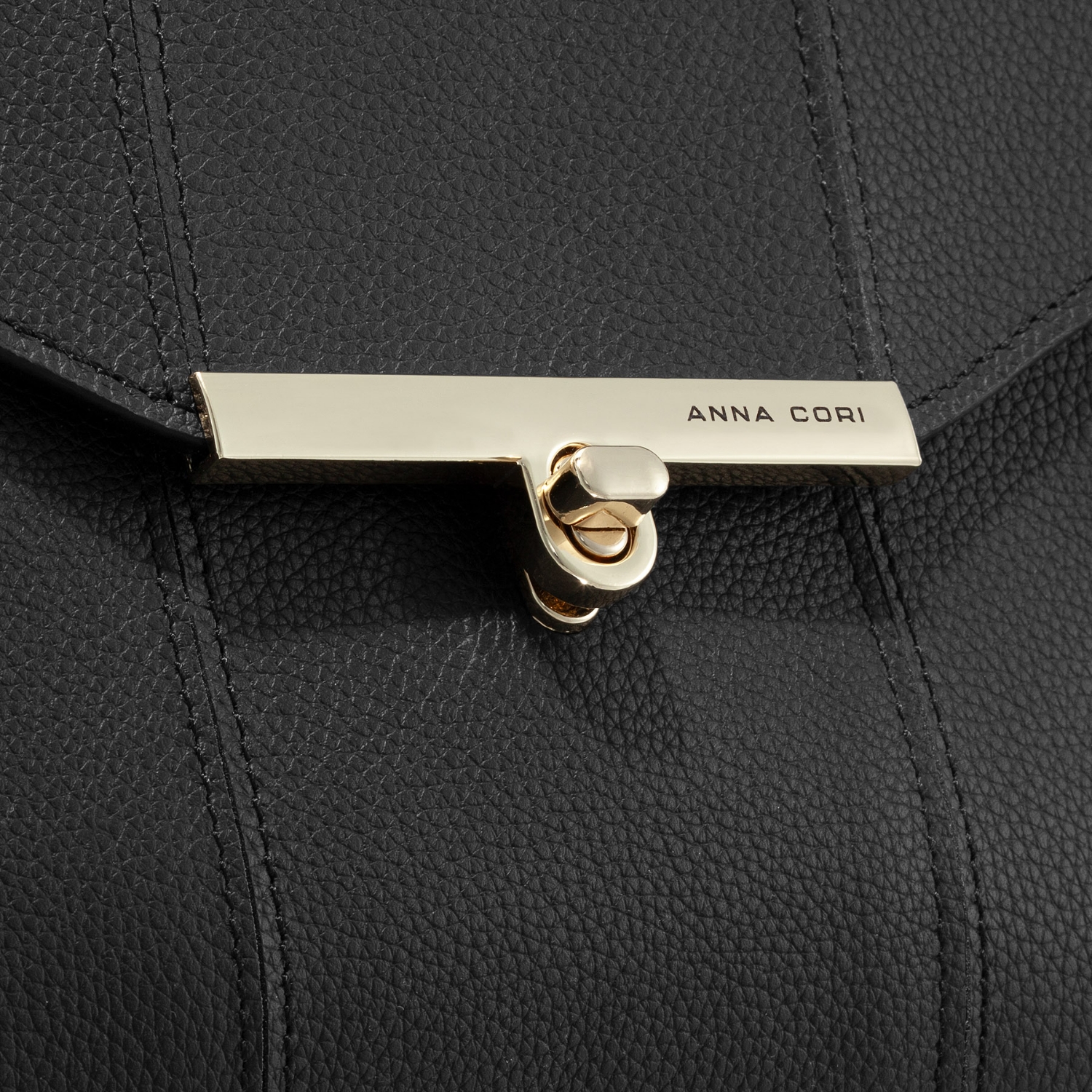 Picture of CLARINA 03 Bottalao Black